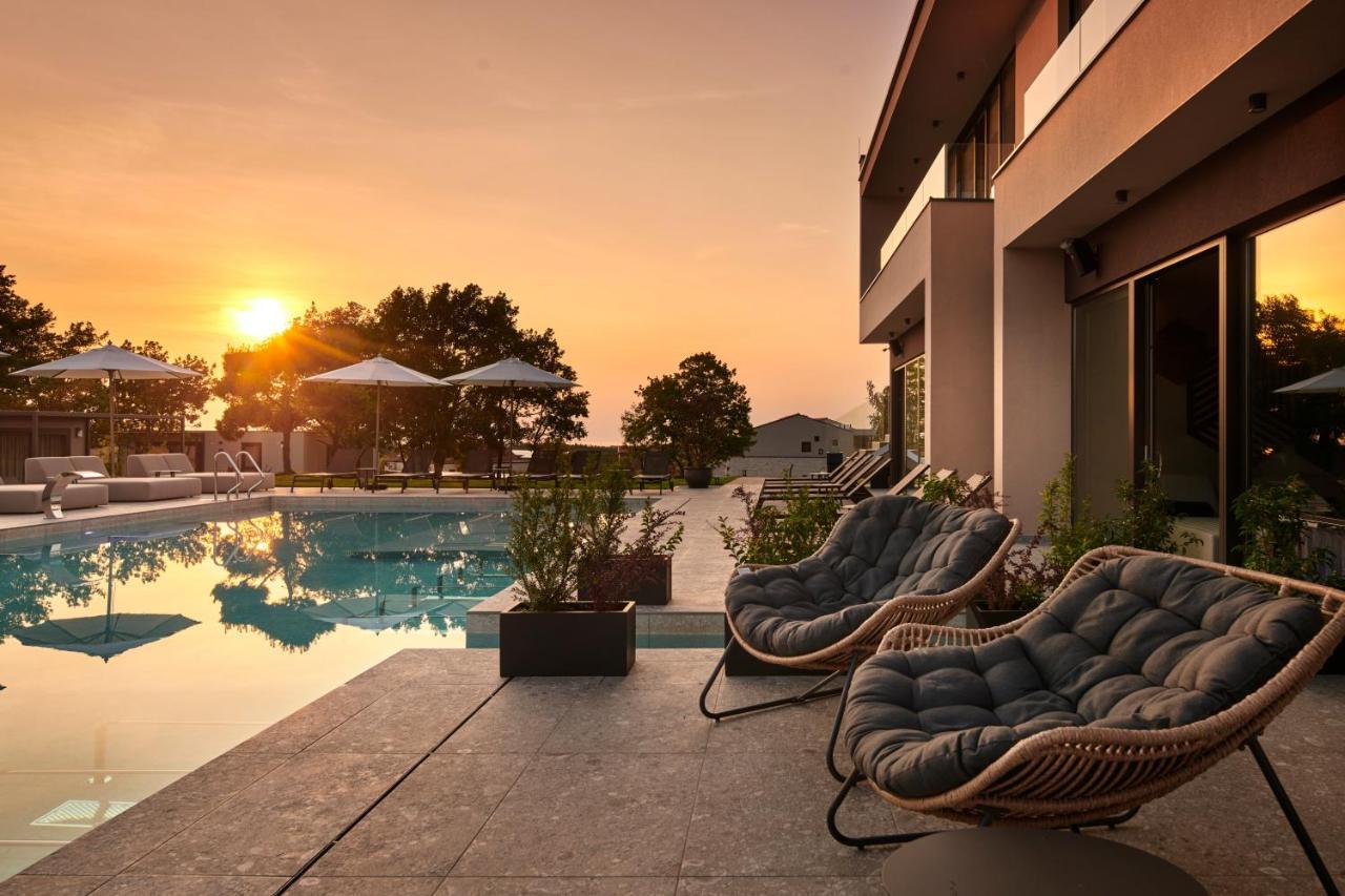 San Servolo Wellness Camping Buje Esterno foto