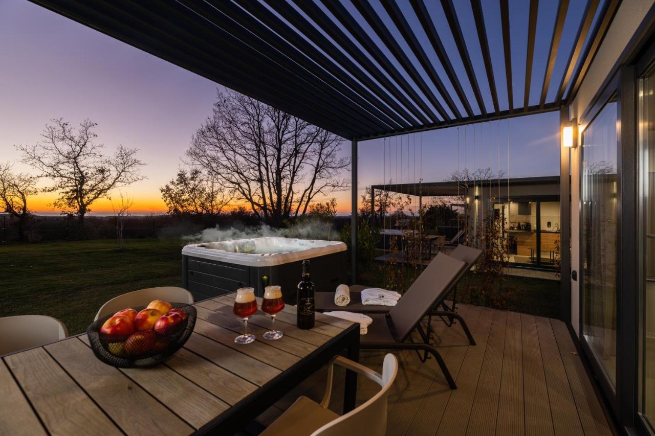 San Servolo Wellness Camping Buje Esterno foto