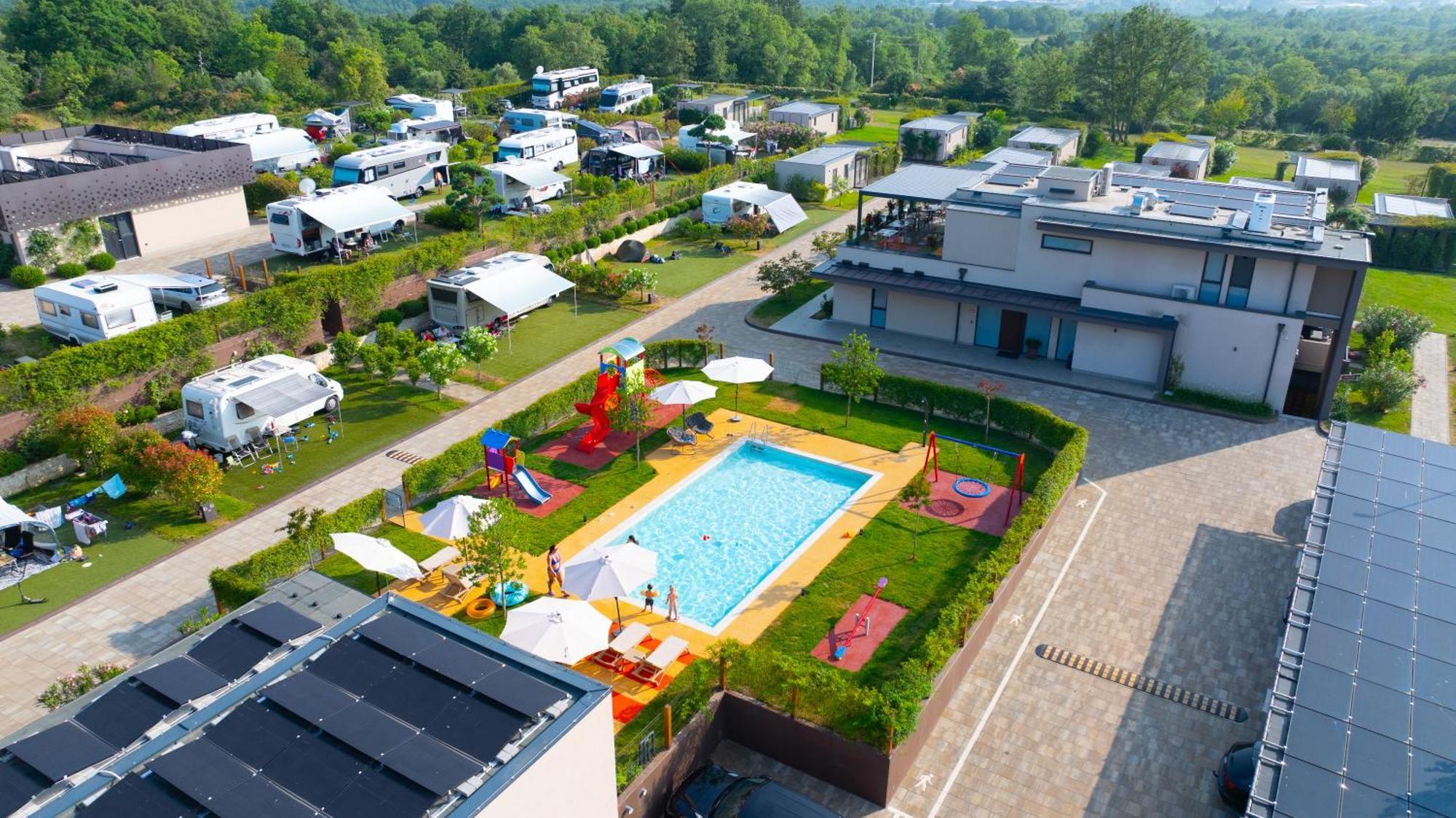 San Servolo Wellness Camping Buje Esterno foto